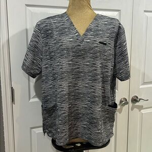 WoMen's Striped Black and Gray scrub top